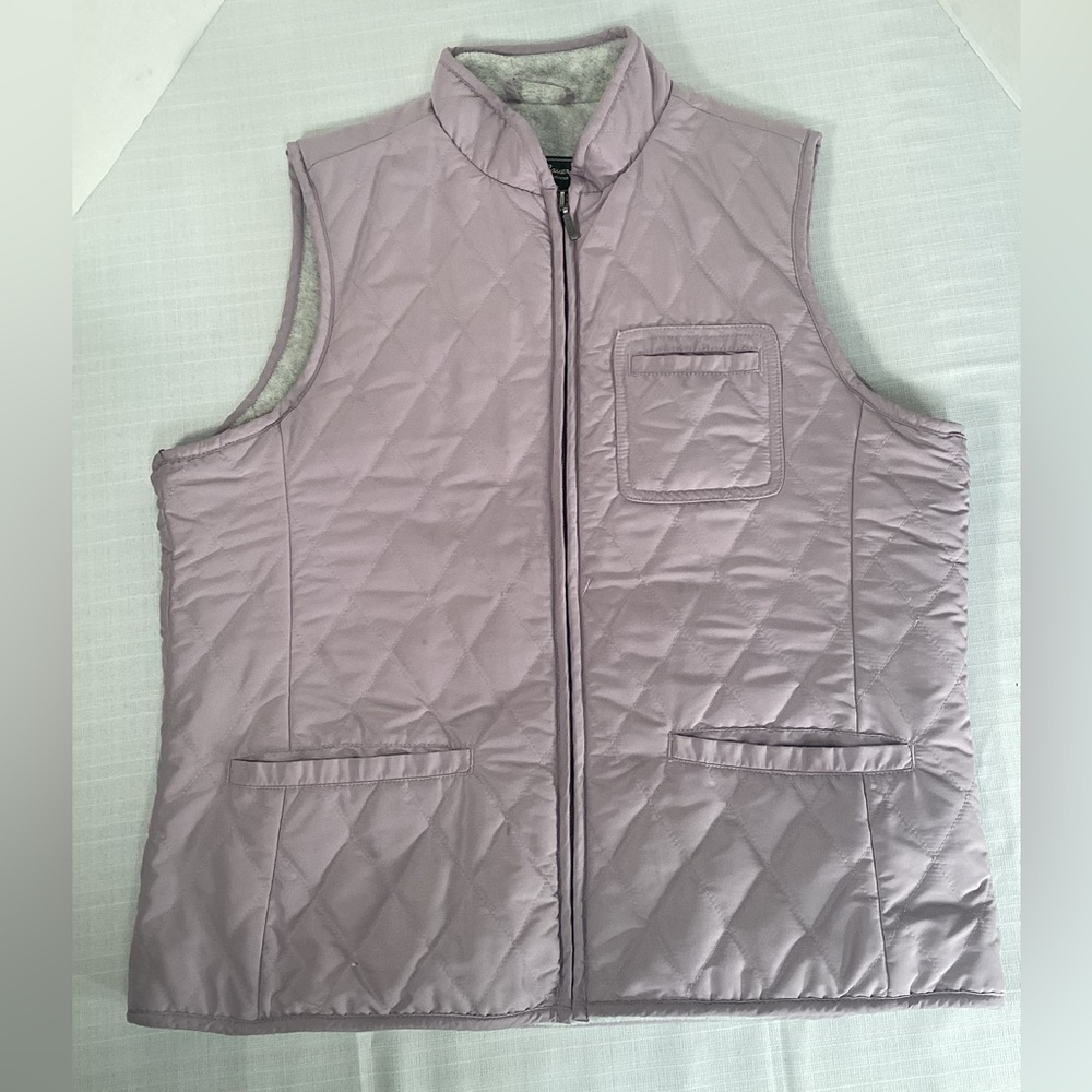 Quilted Sleeveless Vest in Dusty Lilac - Women's Jacket